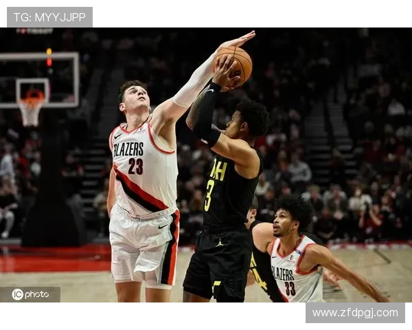 NBA季前赛开拓者逆袭爵士全场精彩集锦回顾10月17日比赛精彩瞬间 NBA季前赛开拓者逆袭爵士全场精彩集锦回顾10月17日比赛精彩瞬间