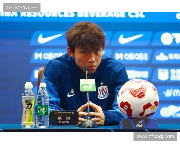 2025华润饮料中超联赛第29轮上海申花与深圳新鹏城赛后发布会精彩回顾与分析